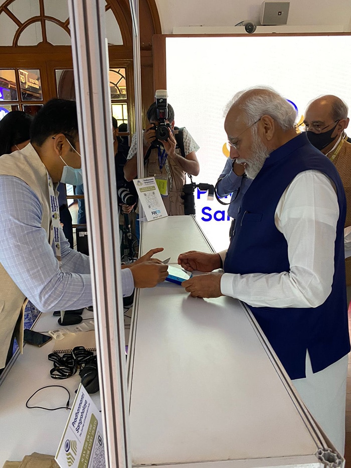 PM मोदी ने किया 'प्रधानमंत्री संग्रहालय' का उद्घाटन, खरीदा सबसे पहला टिकट