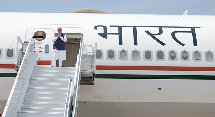 PM Modi US Visit: भारतीय समुदाय के लोगों ने पीएम मोदी का न्यूयॉर्क में किया जोरदार स्वागत, देखें तस्वीरें