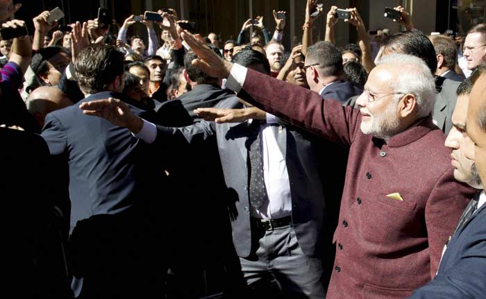 PM Narendra Modi Arrives in New York to a Rock-Star Welcome