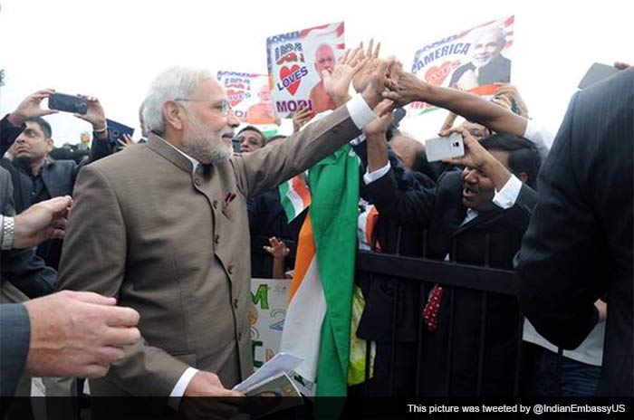 PM Modi Meets President Obama Over Dinner in Washington