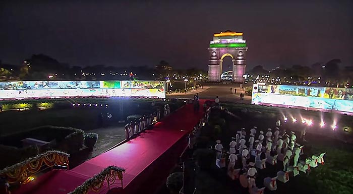 Central Vista Inauguration: पीएम मोदी ने आज ‘कर्तव्य पथ' का उद्घाटन व इंडिया गेट पर नेताजी सुभाष चंद्र बोस की प्रतिमा का किया अनावरण