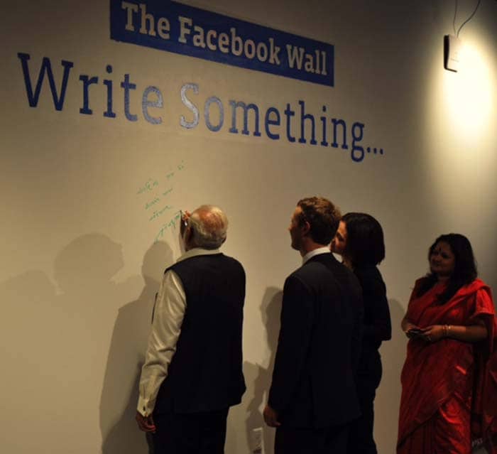 5 Pics: Suits and Ties at Casual Facebook for PM Modi\'s Visit
