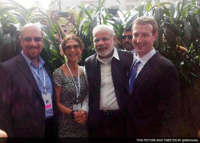5 Pics: Suits and Ties at Casual Facebook for PM Modi\'s Visit