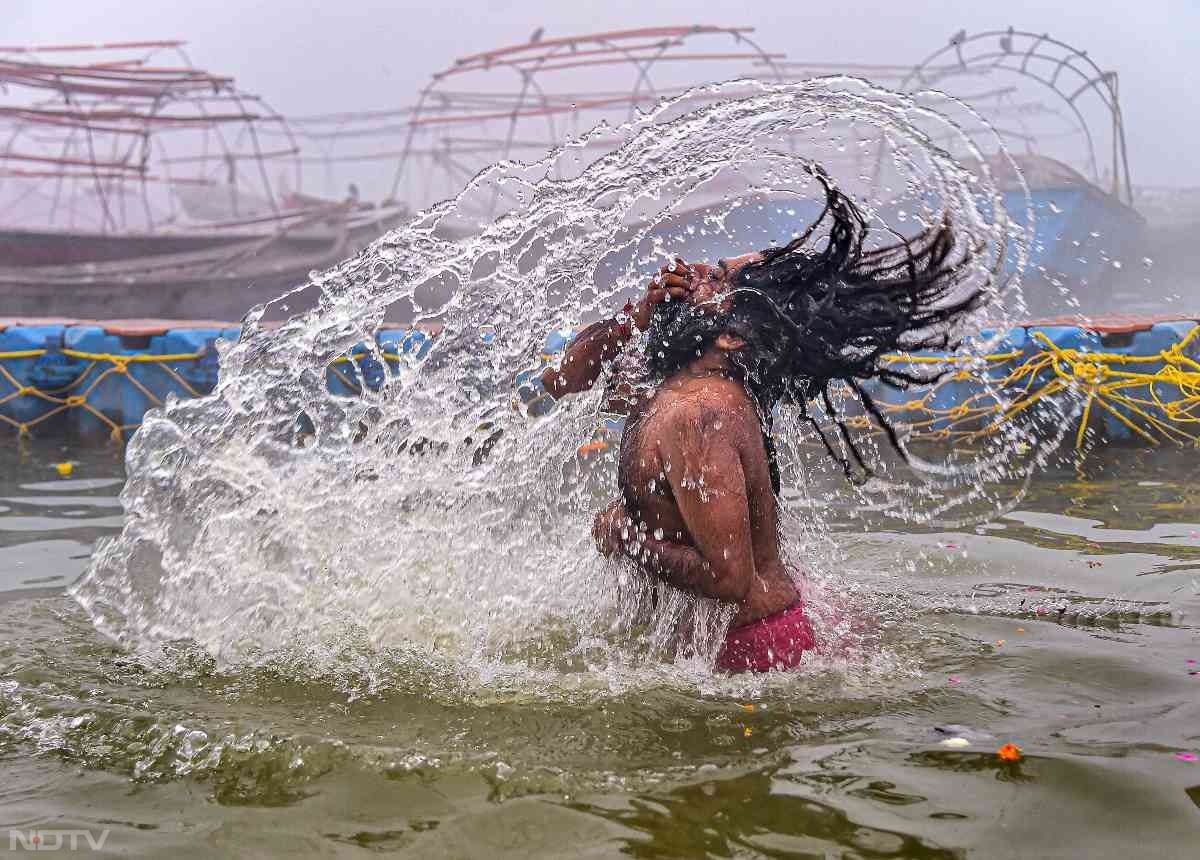 संगम तट पर आस्था का 'महासैलाब'... माघ मेले की इन तस्वीरों में जीवंत हो उठीं महाकुंभ की यादें