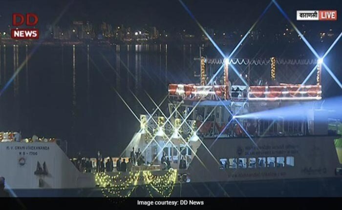 PM Modi Arrives At UP"s Varanasi Ghat For Ganga Aarti