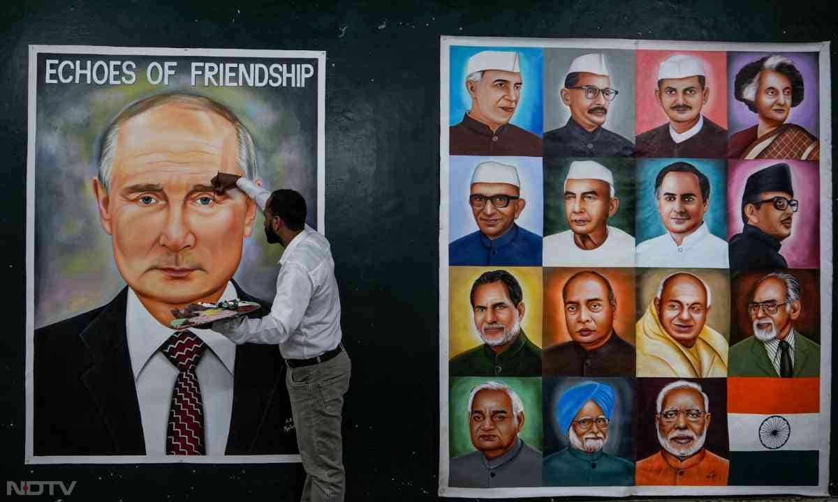 स्वागत है राष्ट्रपति व्लादिमीर पुतिन, जगह-जगह लगे पोस्टर और हर तरफ दोस्ती का संदेश