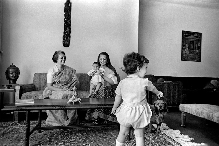 In this photo, Rahul's grandmother Indira Gandhi is seen with his mother Sonia and sister Priyanka. (Photo Credit: Pressbrief.in)