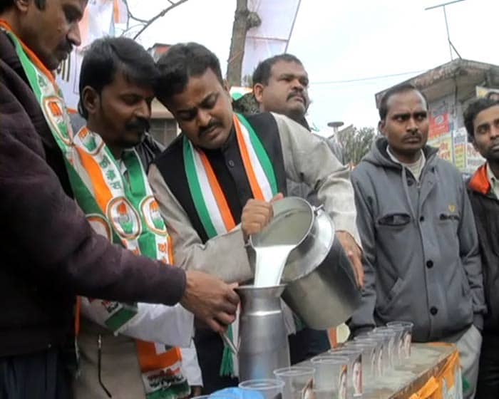 Now \'Rahul Milk\' to counter Narendra Modi\'s \'Chai pe Charcha\' campaign