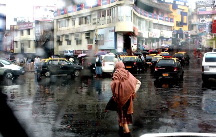 Ujjal Borah has sent this photo from Guwahati.