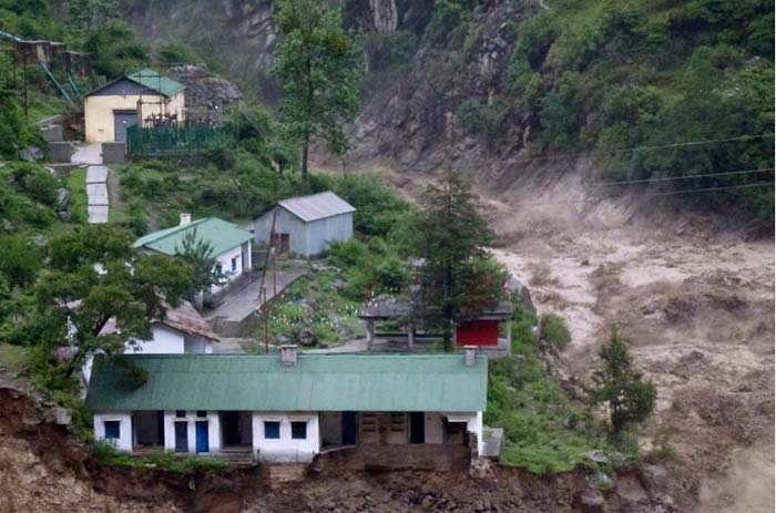 Rain rampage: Thousands stranded, Uttarakhand worst hit