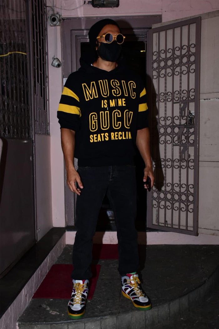 Ranveer Singh dressed smart at dubbing studio in Bandra.