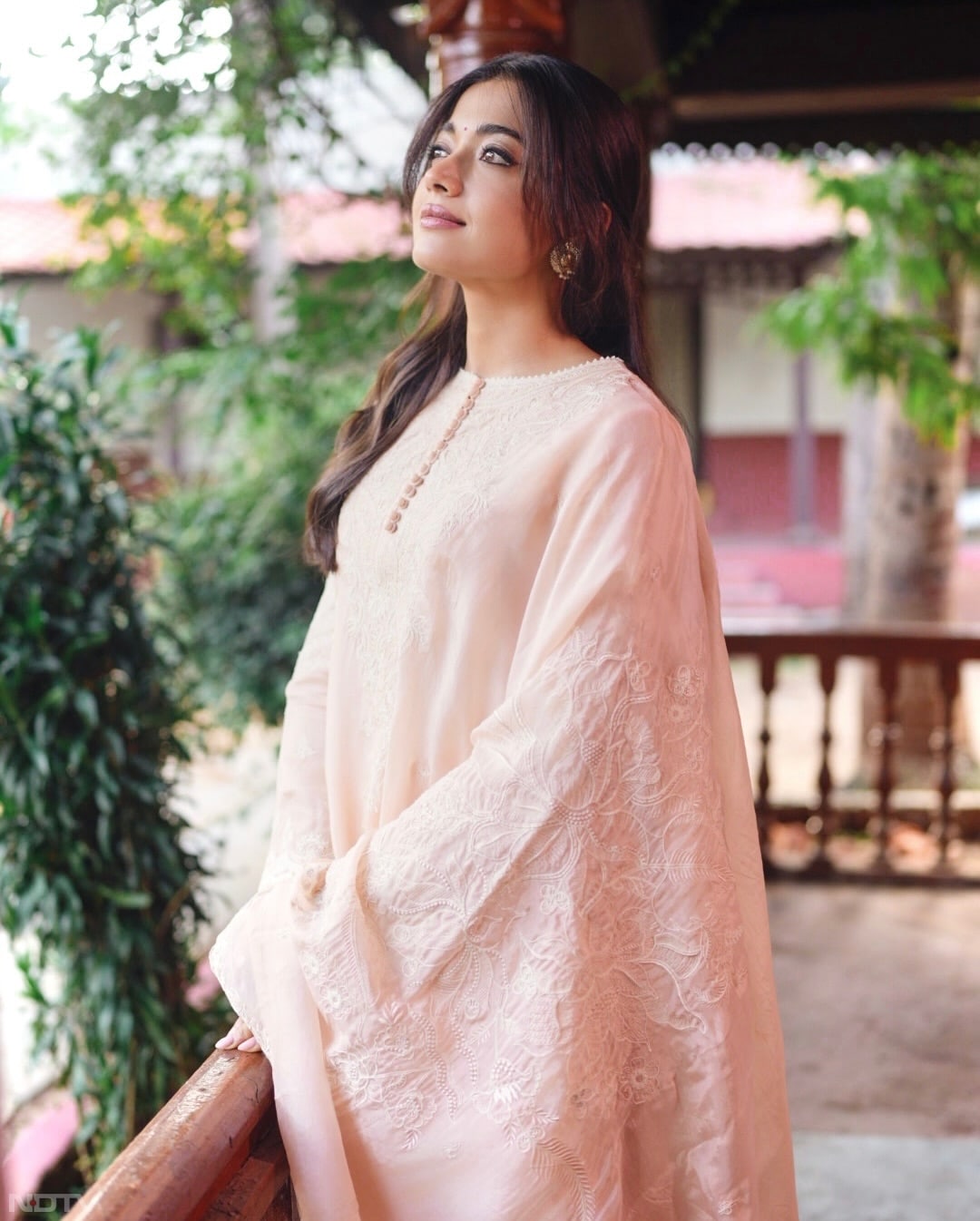 18. उन्हें कई अवॉर्ड्स और नॉमिनेशन मिल चुके हैं.