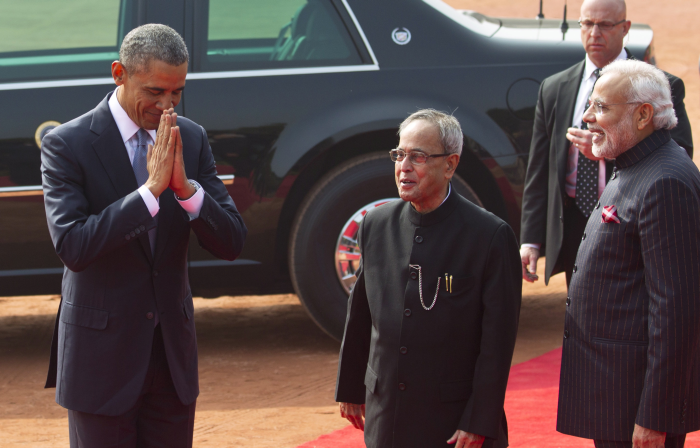 Grand Welcome for President Obama At The Rashtrapati Bhavan
