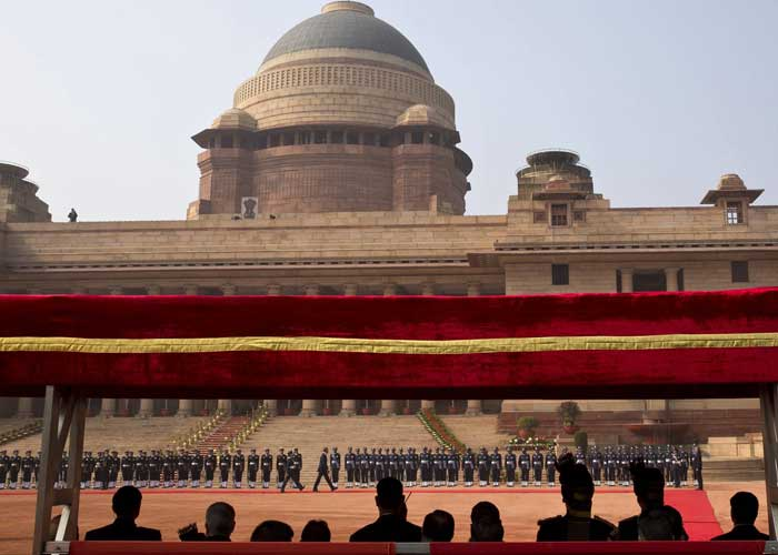 Grand Welcome for President Obama At The Rashtrapati Bhavan