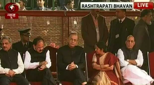 Grand Welcome for President Obama At The Rashtrapati Bhavan