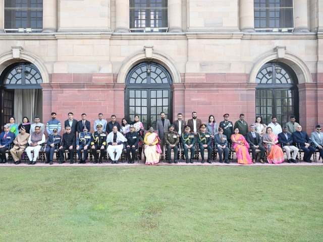 राष्ट्रपति भवन से हटीं ब्रिटिश अधिकारियों की तस्वीरें, अब दिख रहे 21 परमवीर चक्र विजेता, देखें तस्वीरें