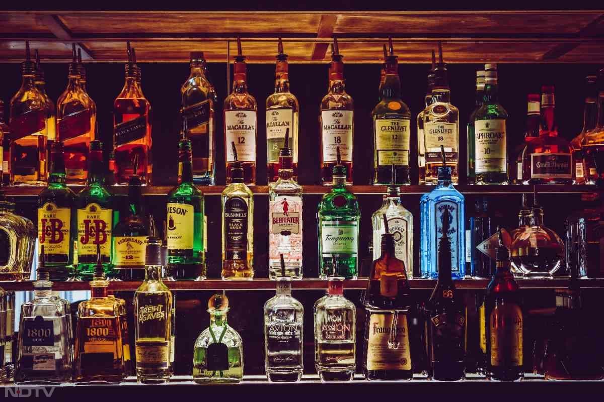 टॉलरेंस और डिपेन्डेंसी इसमें अहम रोल प्ले करते हैं. टॉलरेंस नहीं है तो इस स्थिति में लत बढ़ सकती है. Pic Credit- Pexels