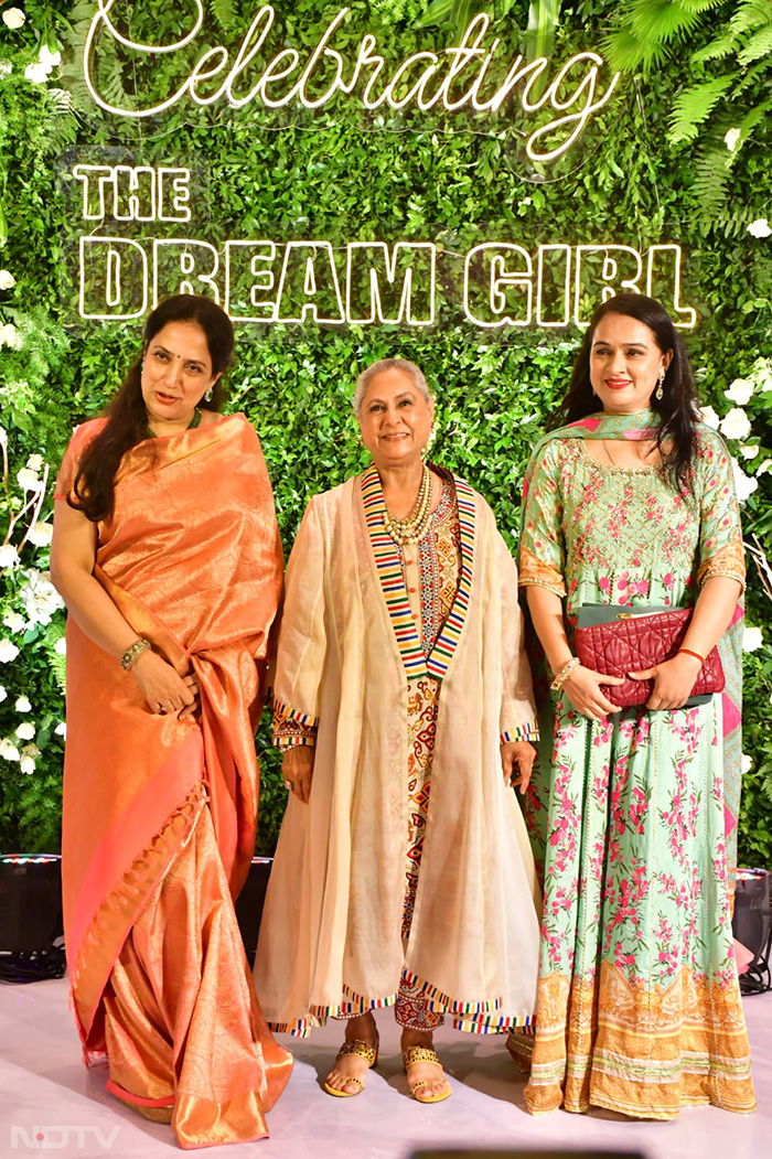 Rekha, Madhuri Dixit, Rani Mukerji At Hema Malini\'s 75th Birthday Bash