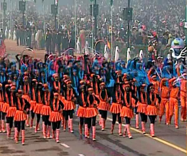 Taking inspiration from the Amar Jawan Jyoti, a dance drama called 'Viramheen Pravah' was performed by the school children as well.(NDTV Photo)