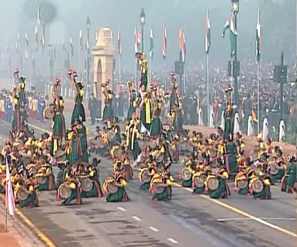 Seen here are the children performing a dance form from Karnataka called 'Dolukunitha'.(NDTV Photo)