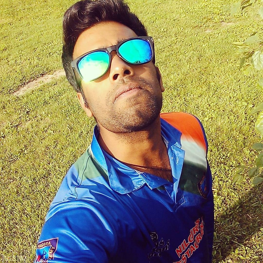हालांकि कई मौकों पर विशाल शर्मा को फील्‍ड पर देखा गया है. vish3024/Instagram