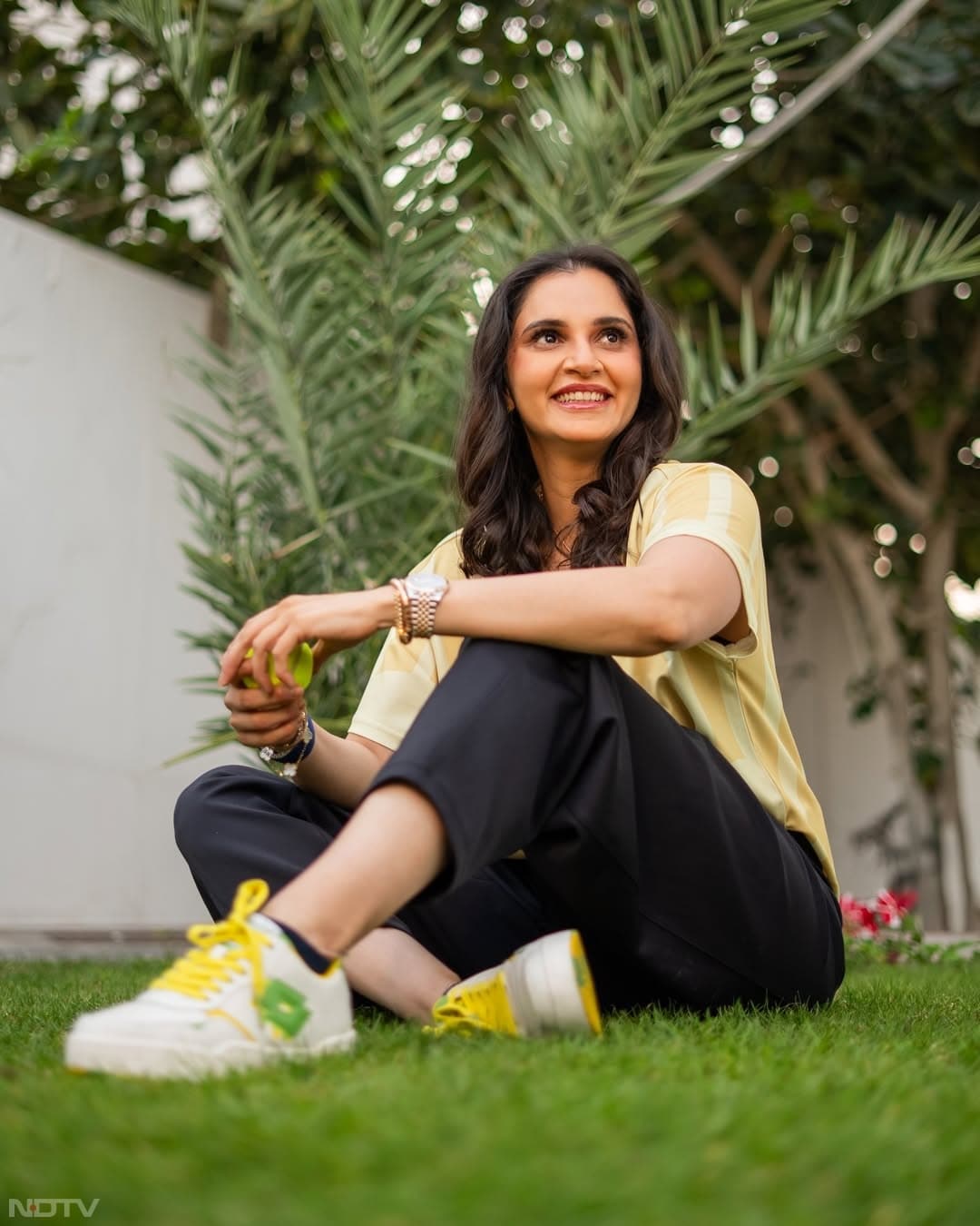 वे अपना पूरा टाइम बेटे की परवरिश और क्&zwj;वालिटी लाइफ पर फोकस कर रही हैं. mirzasaniar/Instagram