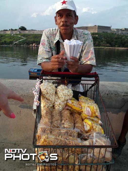 Selling food on the street was not allowed until a few years ago. Now President Raul Castro has allowed limited private enterprise. (Photo courtesy: Sarah Jacob & Melody Weinstein)