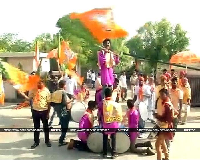 Ab Ki Baar Modi Sarkaar: BJP Celebrates