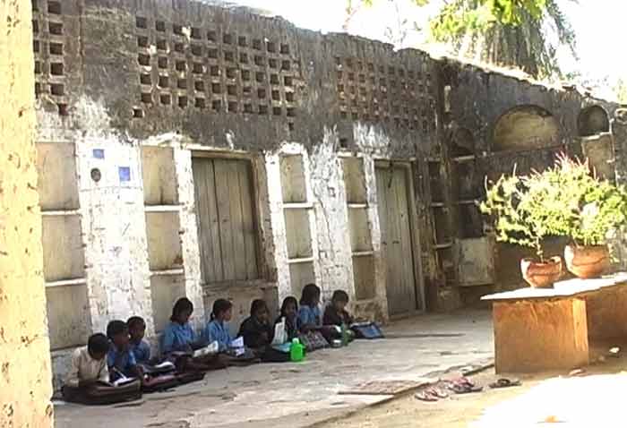 <b>All that is left</b><br><br>A study area in the ruins of the school.