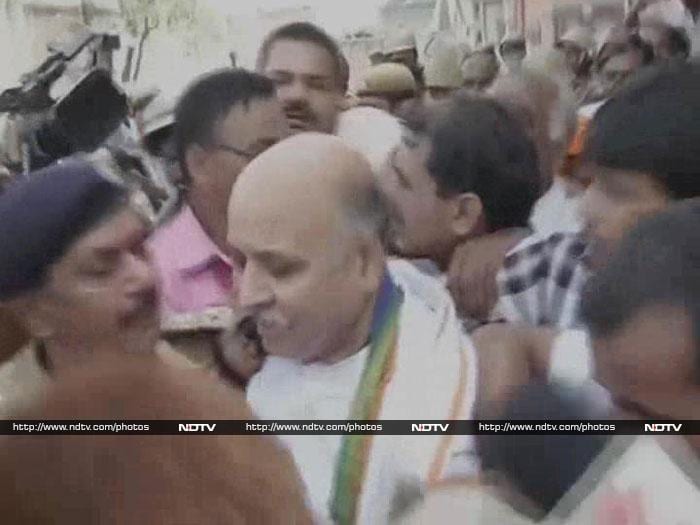 VHP Ayodhya yatra: chief, top leader arrested