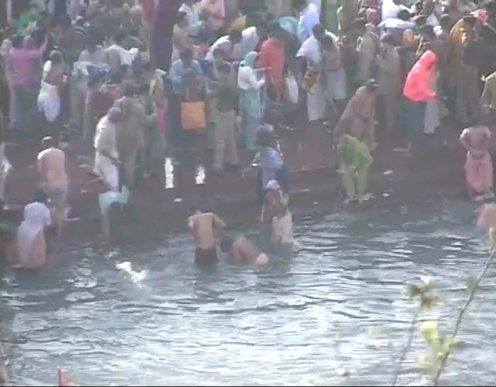 Only sadhus of various <i>akharas</i> are allowed to take bath at the two places during the wee hours of the morning on this day, officials said.