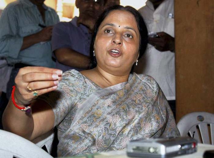 Jagruti Pandya, wife of former Home Minister Haren Pandya who was murdered in 2003, will be contesting on Keshubhai Patel's new Gujarat Parivartan Party ticket from Ellisbridge constituency of Ahmedabad. She wants a re-investigation into the assassination in 2003 of her husband, a bitter political rival of Mr Modi.<br><br>Mrs Pandya is very much at home in the ideology of the right-wing BJP-RSS Sangh Parivar.  In fact, many of the people accompanying her in her campaign are members of the Vishwa Hindu Parishad and the BJP's parent body, the RSS.