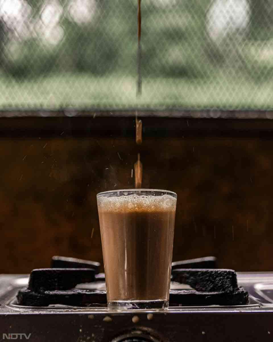 नींद न आने के कारण मानसिक तनाव, आंखों के नीचे कालापन और एंग्जाइटी जैसी कई परेशानियां हो सकती हैं.