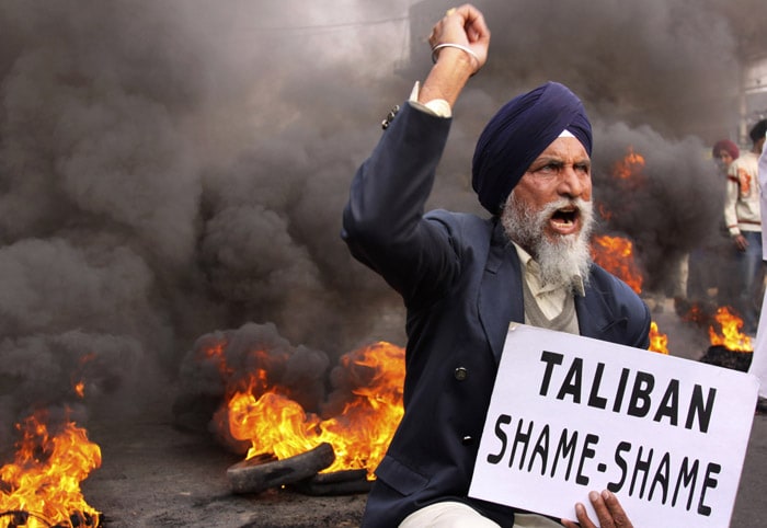 The Pakistani Taliban beheaded a Sikh youth, Jaspal Singh who was believed to be one among three Sikhs, all of them Pakistani citizens, who were kidnapped from the country's violent North West province tribal belt.<br><br>The "barbaric act" came just days before India and Pakistan were to resume dialogue for the first time since the Mumbai attacks in November 2008.<br><br>A letter found with Jaspal Singh's body, warned relatives and other Sikhs of the area of suicide attacks if they disclosed the case to the media.<br><br>India strongly condemned the killing. A Sikh protest was carried out on Jammu-Pathankot national highway followed by a Jammu bandh.<br><br>Protests took place in Amritsar on February 22. (AP Photo)