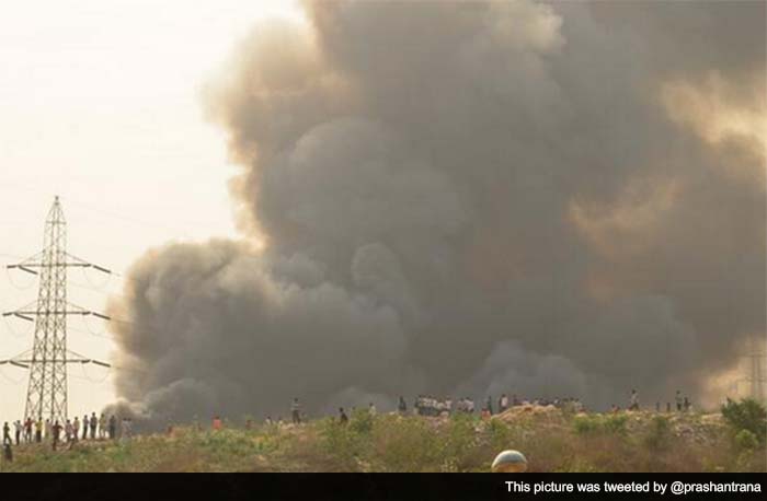 Huge fire in slum in South Delhi, nearly 30 fire engines deployed