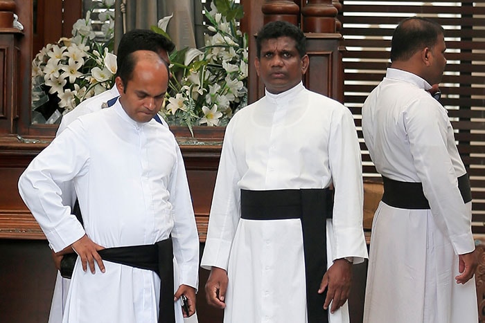 ईस्टर के मौके पर 8 धमाकों से दहला श्रीलंका, 207 की मौत और 400 से अधिक घायल