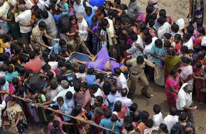 The Godavari maha pushkaralu, a once in 144-year event, began on Tuesday morning. The 12-day pushkaralu, described as the Kumbh mela of the south, began in both Telangana and Andhra Pradesh. (AP photo)