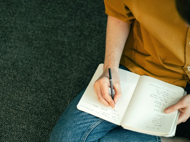 हर छात्र के लिए काम के हैं ये Study Tips