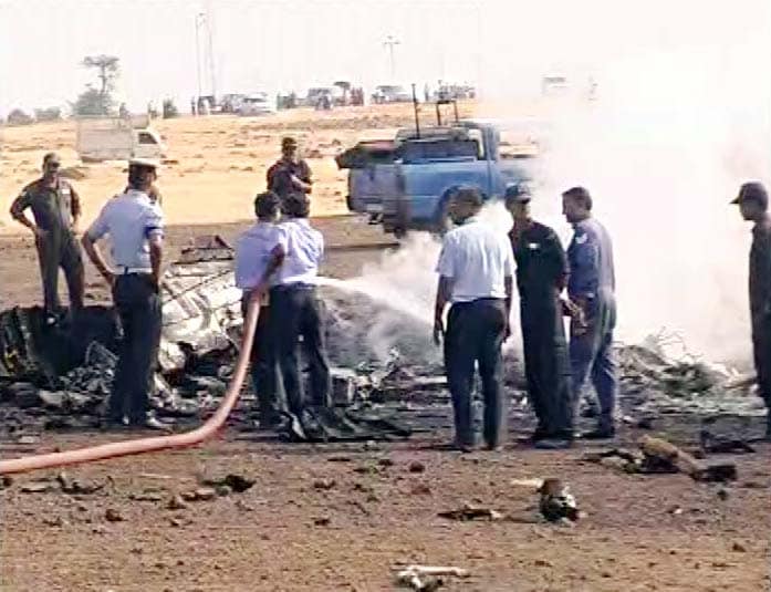 Air Force's Sukhoi jet crashes near Pune, pilots safe