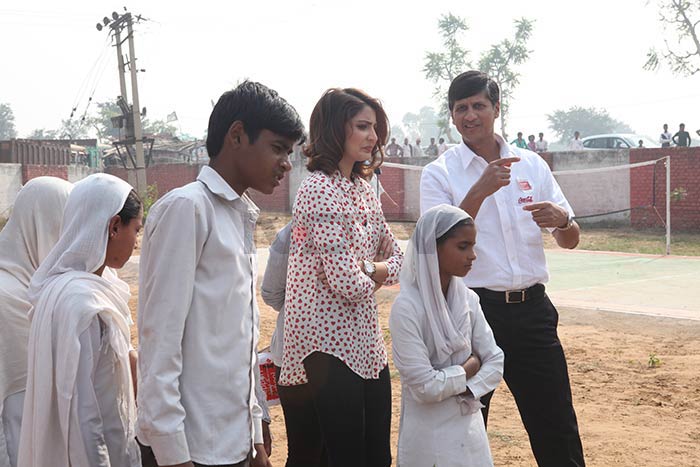 Anushka Sharma Launches NDTV-Coca-Cola Support My School Season 3