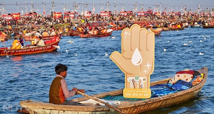 Boats at the ghats aren't just for rides-they're spreading the message of health and hygiene, sailing the spirit of Swasth India at Maha Kumbh 2025!