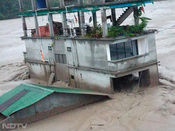 मौसम कार्यालय ने एक ट्वीट में कहा, सिक्किम में अगले 3-4 दिनों के दौरान हल्की से मध्यम बारिश होने की उम्मीद है.  फोटो: एएनआई