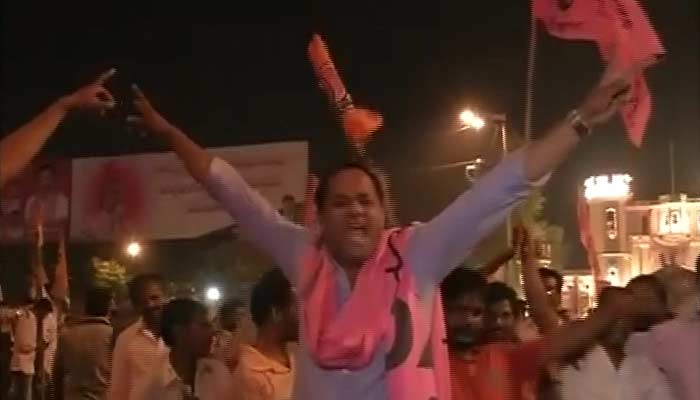 In Pink Hyderabad, a Midnight Party for Telangana