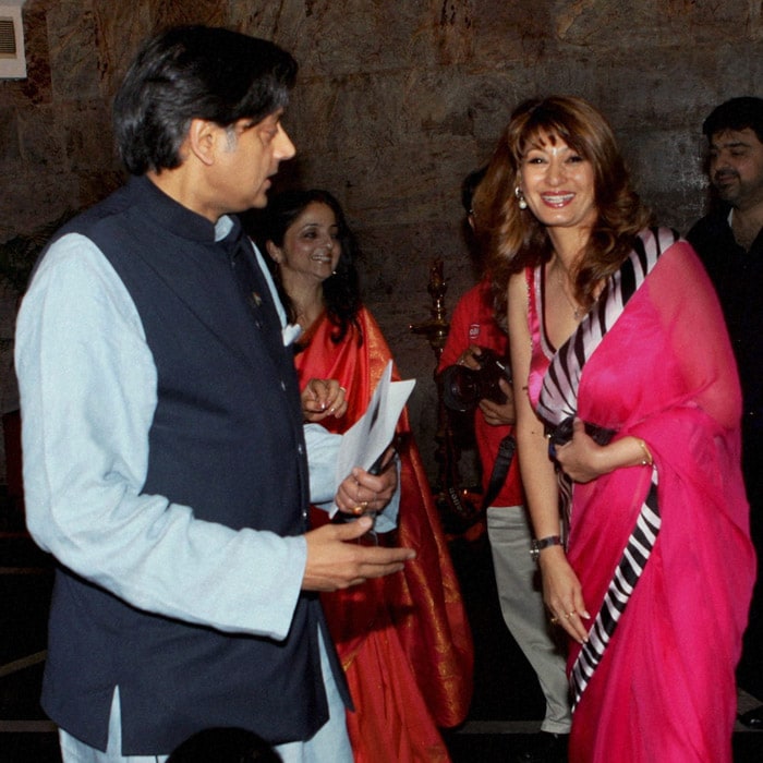 Later in the afternoon the couple will host the Onam Sadhya (feast) for 70 odd orphans at the Shree Chitra poor home, a home for the destitute run by the Kerala government.<br><br>Shashi Tharoor and Sunanda Pushkar at a Bharatnatyam recital in New Delhi. (PTI Photo)