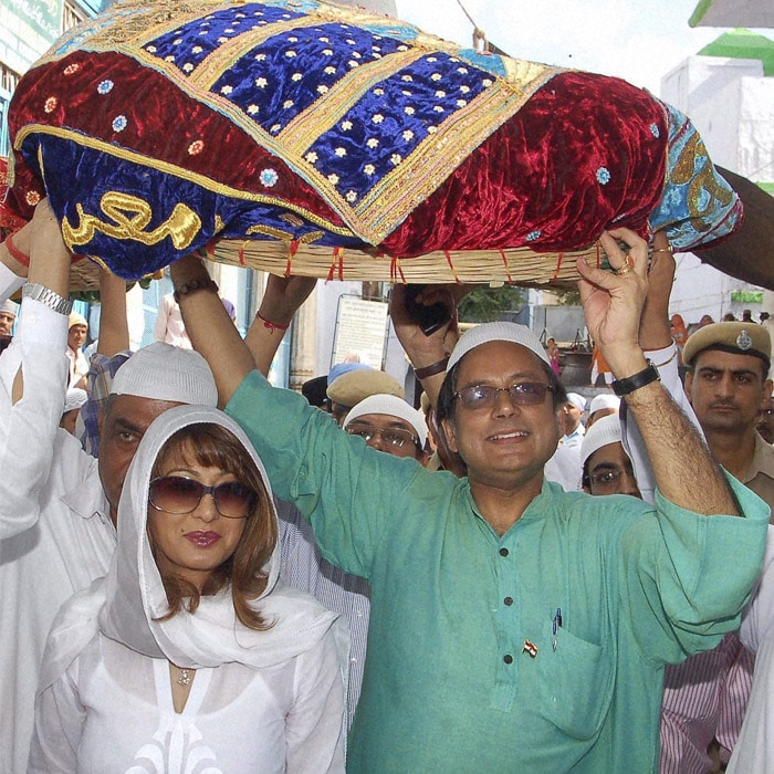 However, Tharoor is not expecting any senior political leaders from outside Kerala to attend the wedding ceremony. The reason cited is that it may cause inconvenience to the leaders, due to lack of proper lodging and boarding facilities.(PTI Photo)