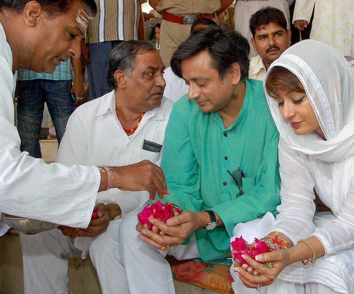 Tharoor will also tie the traditional Thali (sacred gold chain and locket) around Sunanda's neck to solemnise the marriage. Around 100 plus people are expected to attend the wedding, excluding local media. (PTI Photo)