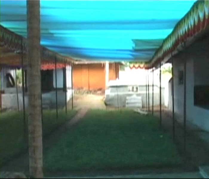 Tharoor's 200-year-old ancestral home was been given a fresh coat of paint and a marquee has also come up in front. This was Tharoor's third marriage.