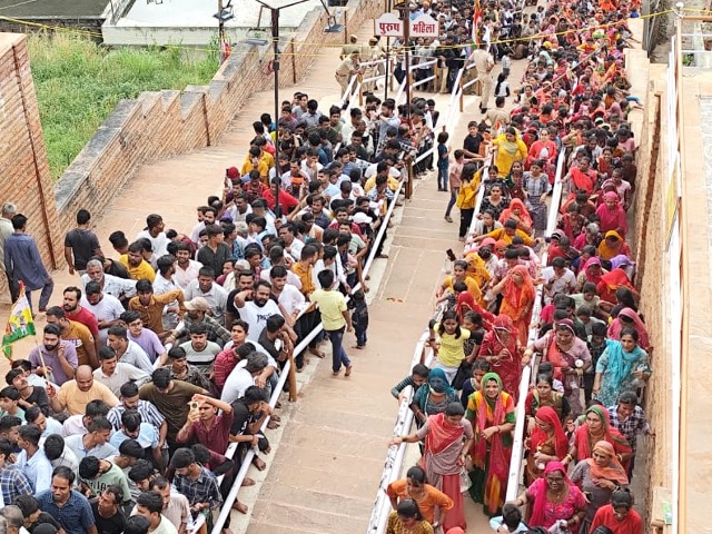 लोकदेवता बाबा रामदेव का मेला आज से शुरू, शहर ने जातरूओं की सेवा में बिछाए पलक पावड़े लोकदेवता बाबा रामदेव का मेला आज से शुरू, शहर ने जातरूओं की सेवा में बिछाए पलक पावड़े