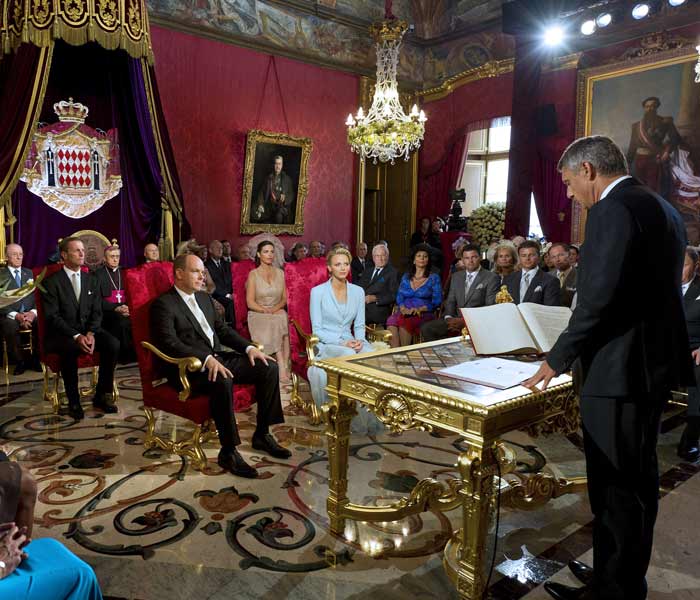 One day before the grand ceremony, the couple's civil wedding was held in the palace's sumptuous throne room. It was the same place where Rainier and Grace were married.<br><br>Seen here, Prince Albert II of Monaco and Charlene Wittstock during their civil wedding in the Throne Room at the Prince's Palace with their guests on July 1, 2011.(AFP photo)