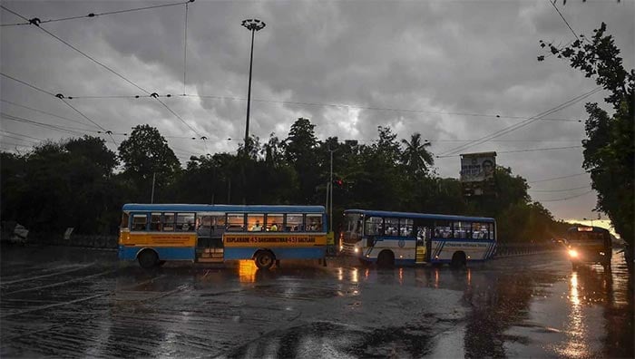 In Pics: Thunderstorm, Rain Lashes North India, Kolkata
